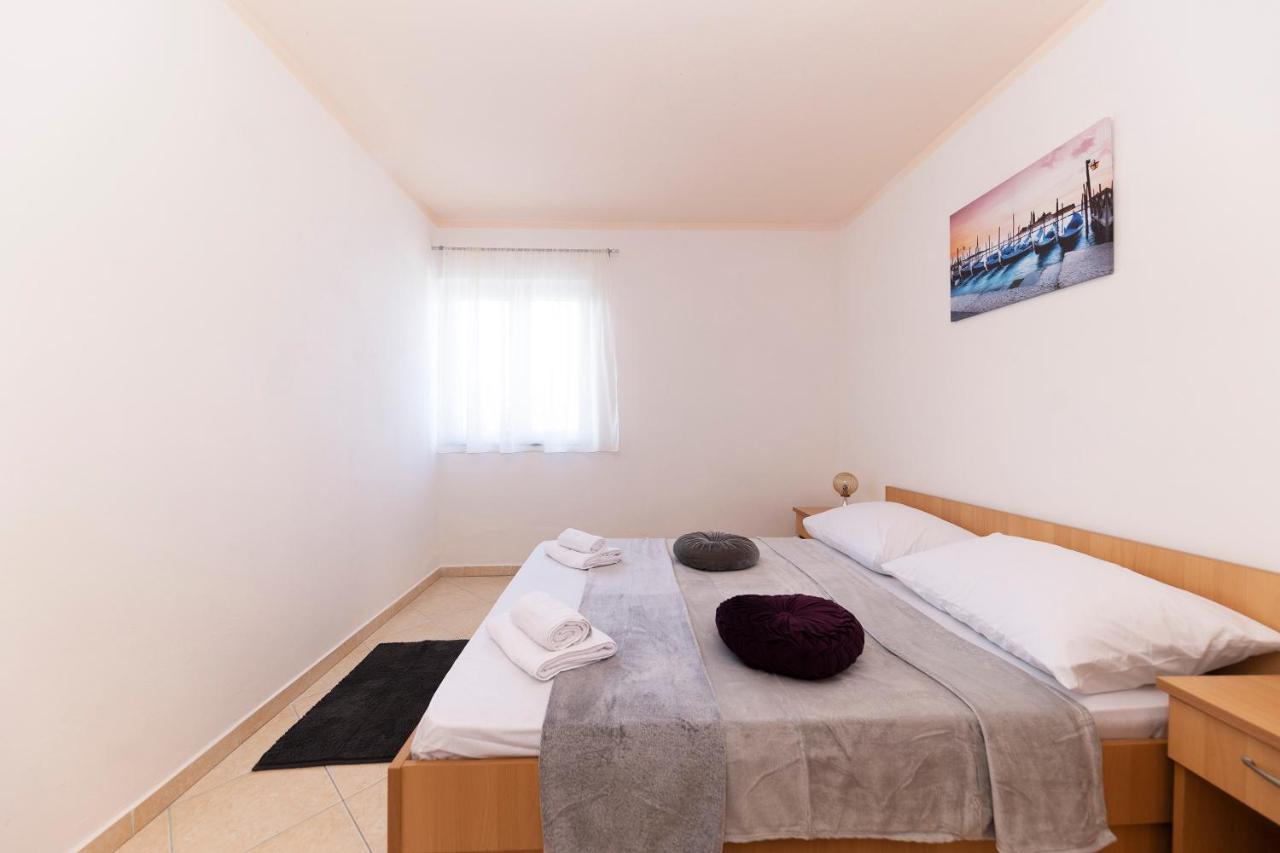 Apartments Seaside Bibinje Exterior photo